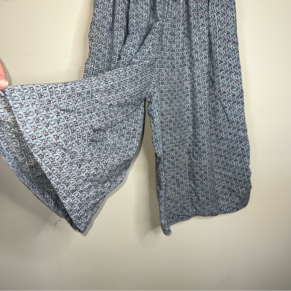 Abercrombie & Fitch Culottes Pants with Pockets Size Medium - Picture 9 of 10